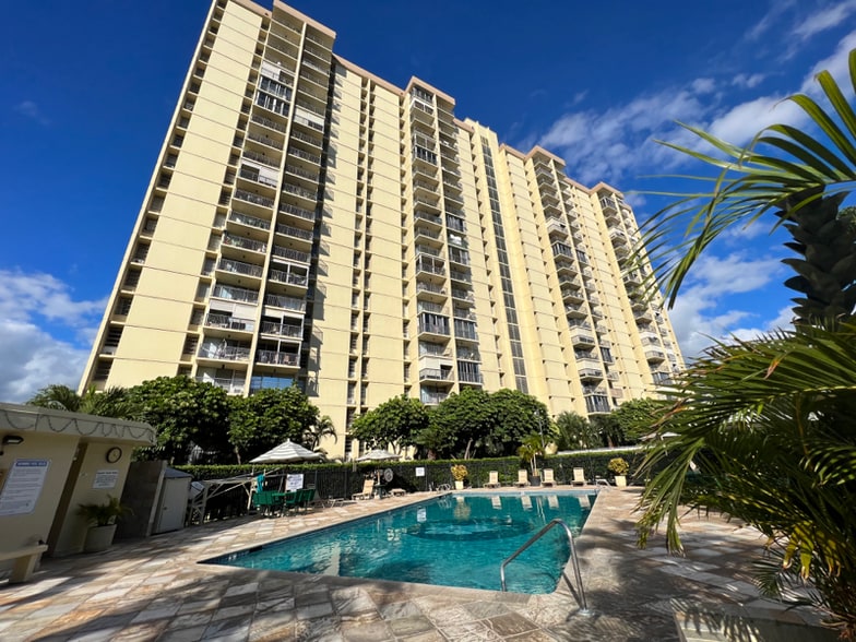 Building Photo - 3161 Ala Ilima St