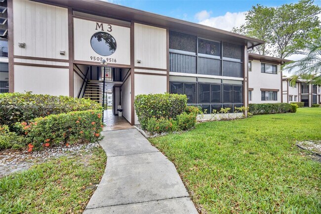 Building Photo - 9514 N Belfort Cir