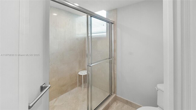 Building Photo - 3370 Hidden Bay Dr