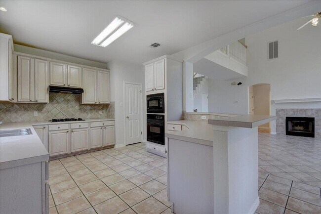 Building Photo - 2437 Cloud Peak Ln