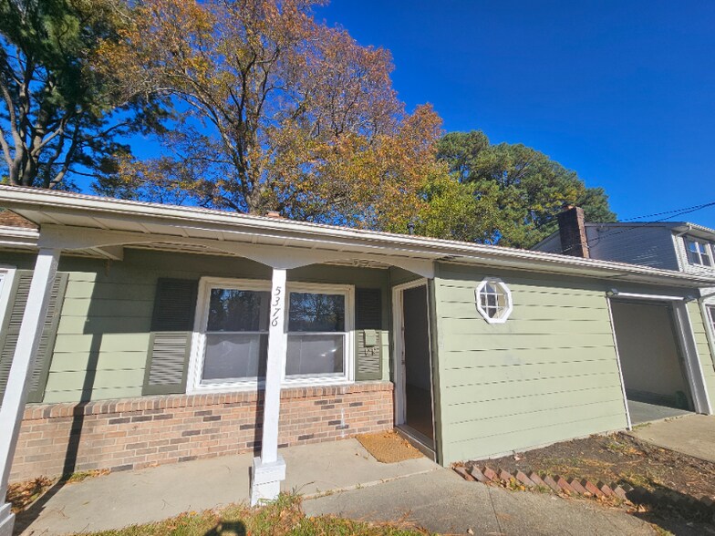 Building Photo - 5376 Princess Anne Rd