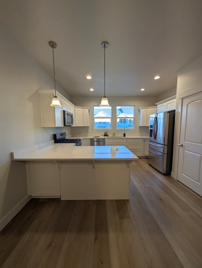 Building Photo - 2005 N 4040 W