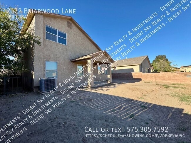 Building Photo - 2072 Briarwood Ln