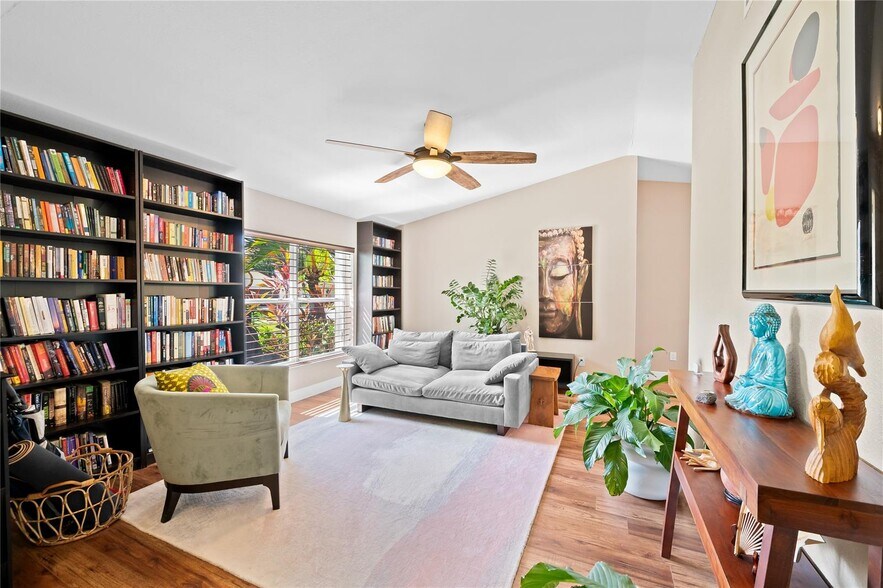 Building Photo - 5031 SW 119th Ave