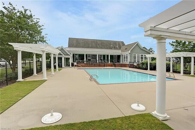 Building Photo - Sajo Farm Condo