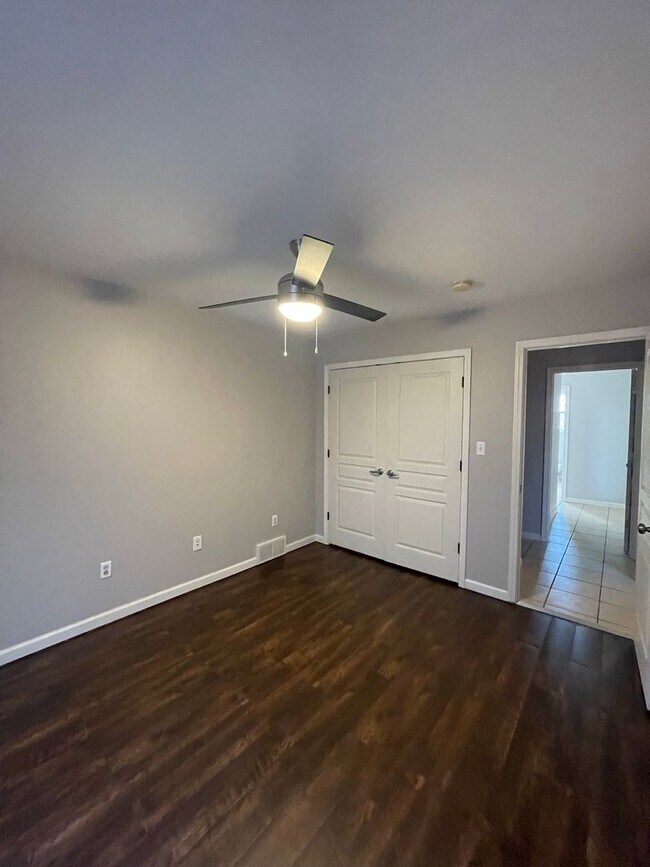 Building Photo - Pemiscot Town Homes