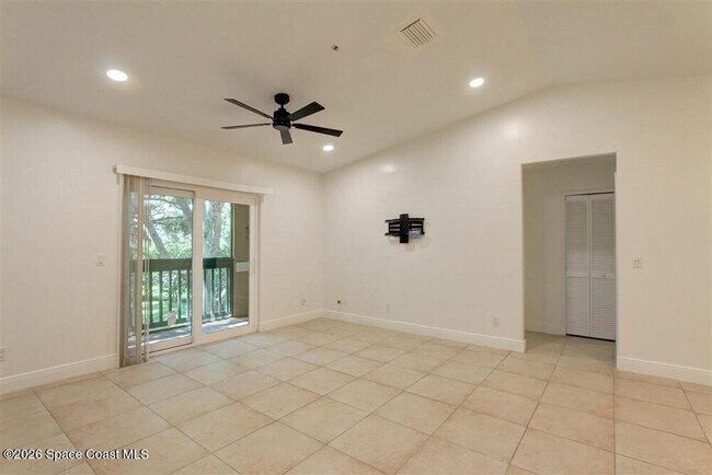 Building Photo - 7667 N Wickham Rd