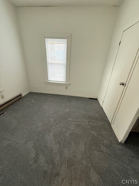 Building Photo - 32 Grove St