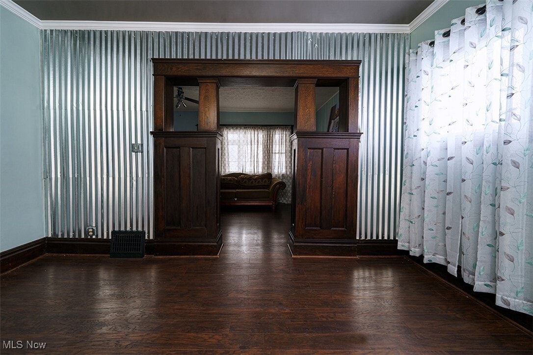 Dining Room - 765 E Buchtel Ave