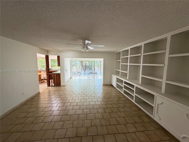 Building Photo - 1668 N Goldeneye Ln