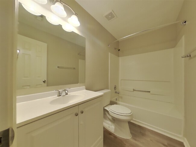 Building Photo - 22042 Soft Pines Ct