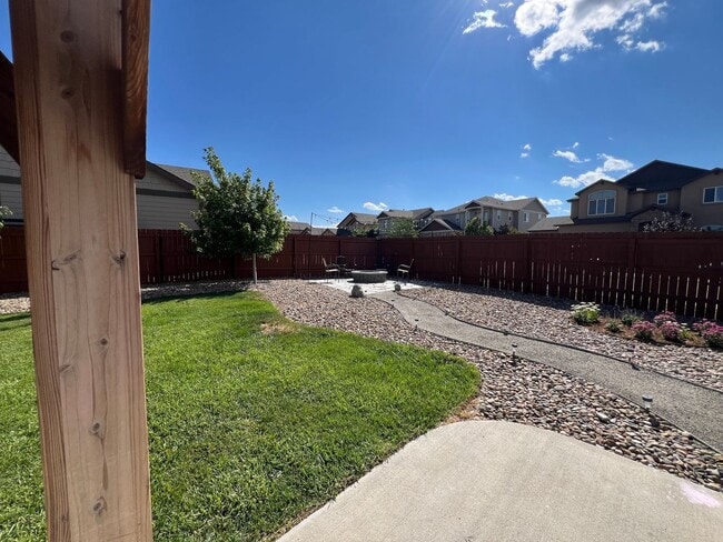 Building Photo - Beautiful 4 Bedroom Home in Meridian Ranch
