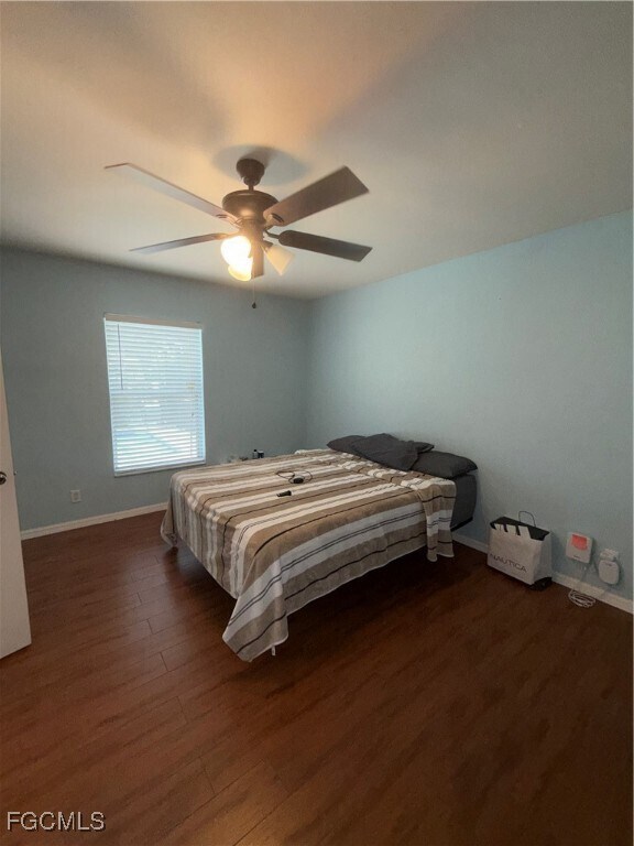 Building Photo - 1034 NE 13th Pl