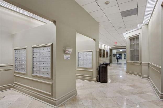 Building Photo - 1205 St Charles Ave