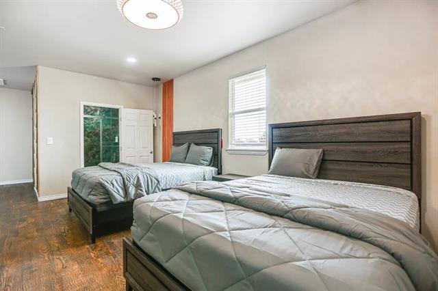 Building Photo - 2045 Weston Rd