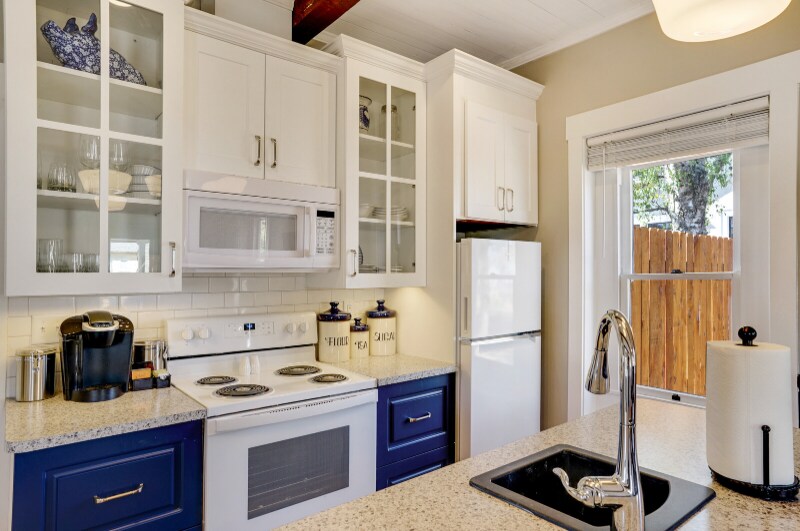 Building Photo - 731 SW Elm St