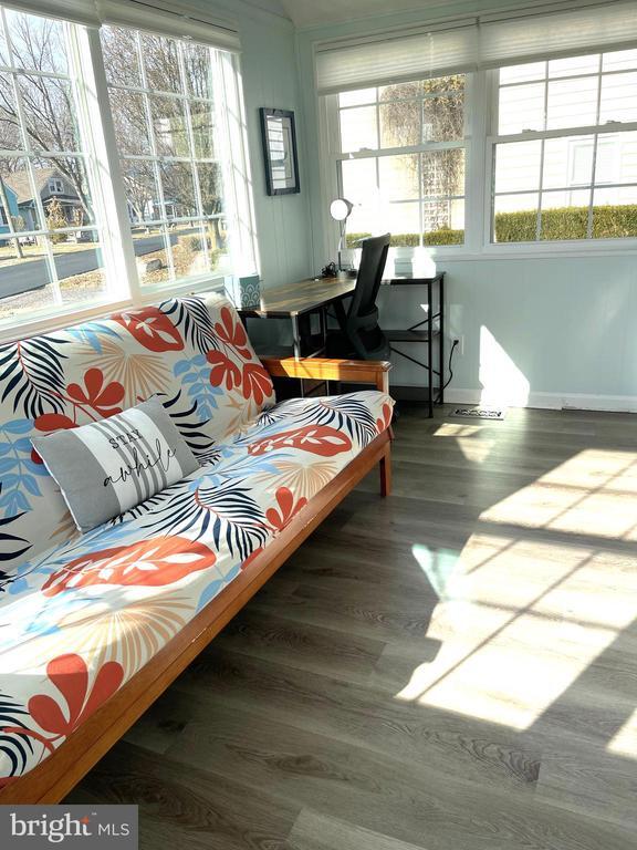 Building Photo - 221 Madison St