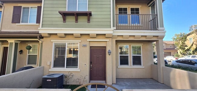 Building Photo - Beautifully maintained 2-bedroom, 2.5-bath with Loft • 1,504 sqft & 2-car garage.