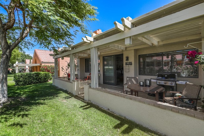 Building Photo - 42315 Liolios Dr