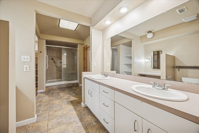 Building Photo - 13107 Tall Forest Dr