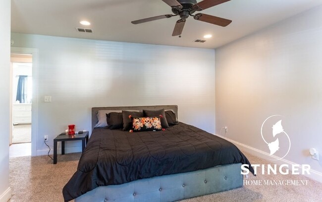 Building Photo - 46 Spearmint Cir