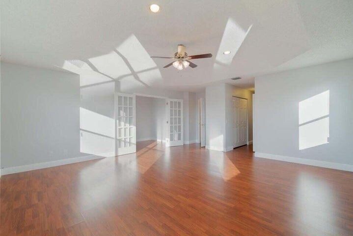 Building Photo - 7227 Chesapeake Cir