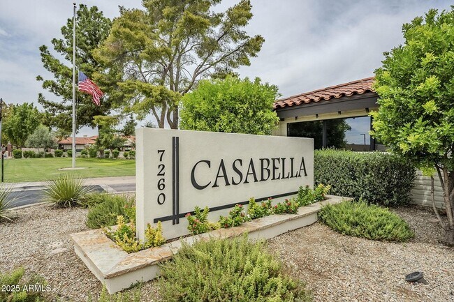 Building Photo - 7322 E Sierra Vista Dr
