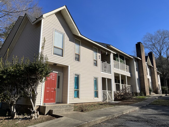 Building Photo - 8719 Sharonbrook Dr