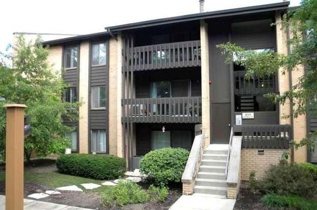 Primary Photo - 6111 Knoll Wood Rd