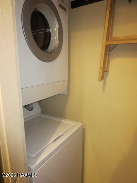 Building Photo - 333 Julia St