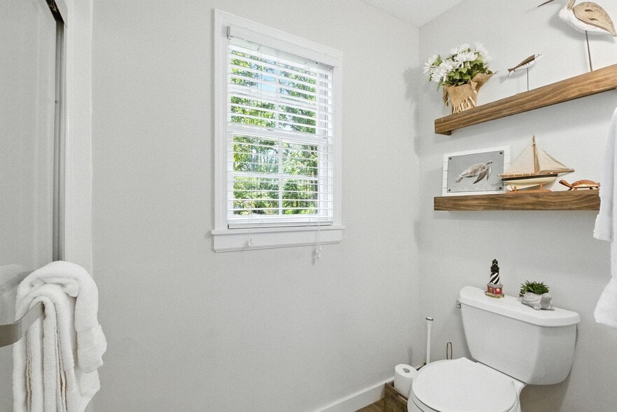 Building Photo - 7501 SC-24