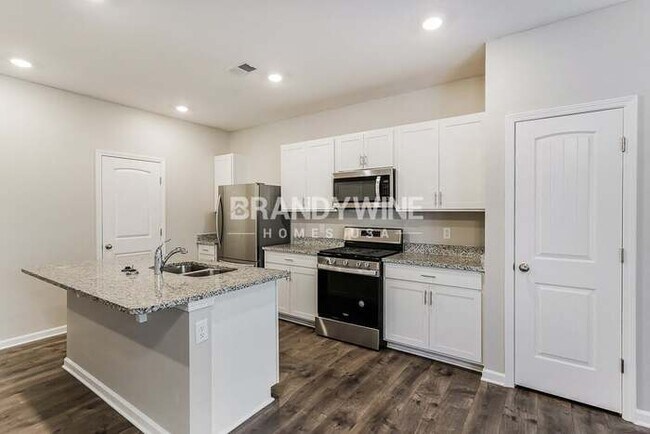 Building Photo - 1053 Woodbridge Blvd