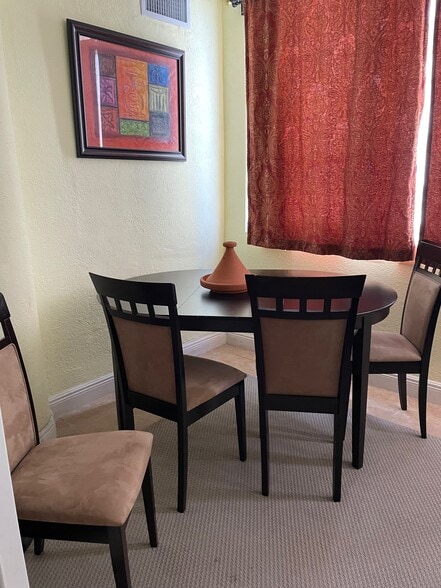 Enclosed Balcony - 5005 Collins Ave