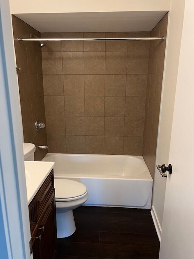 Building Photo - 1500 Light Road