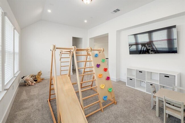 Building Photo - 1113 Wolf Hollow Dr