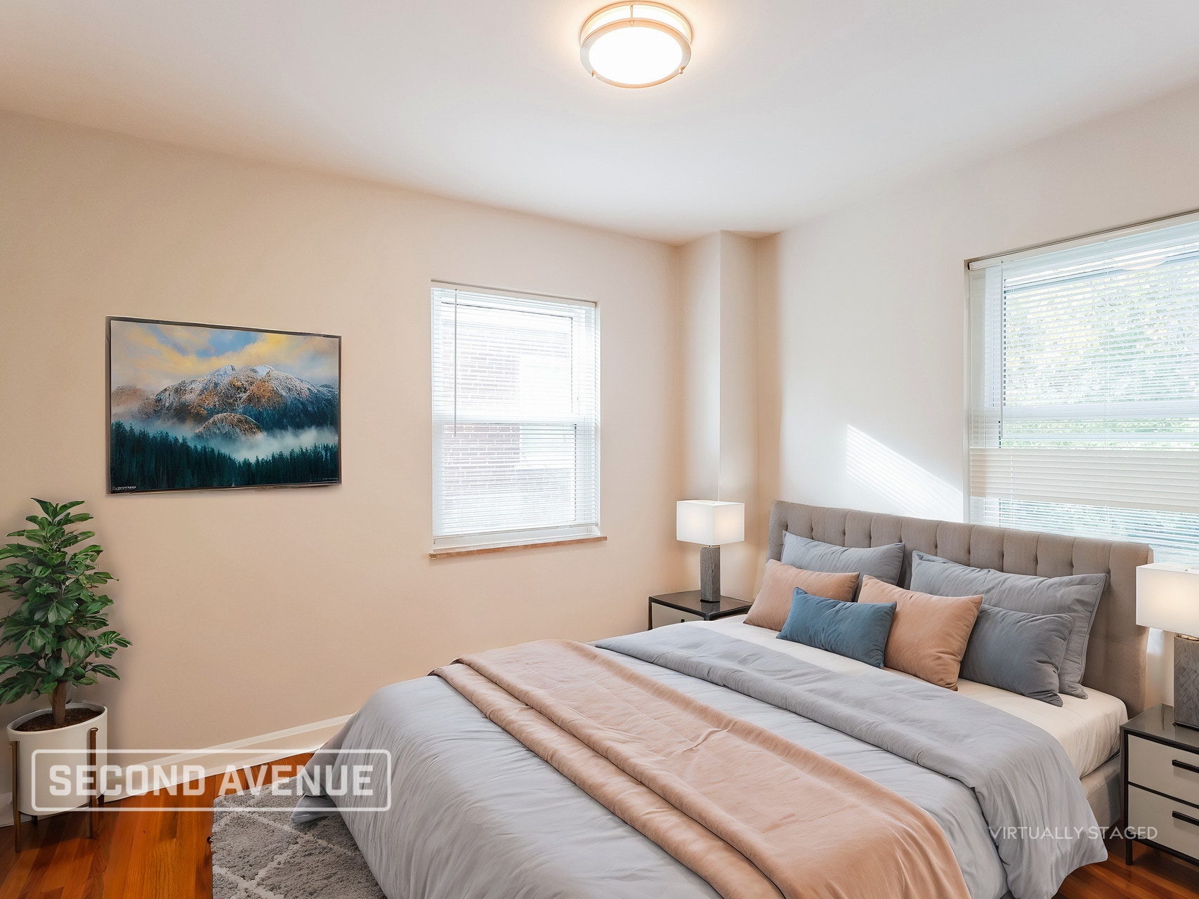 Building Photo - 1136 S Lynnebrook Dr