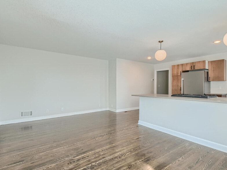 Building Photo - 1316 Oxford St