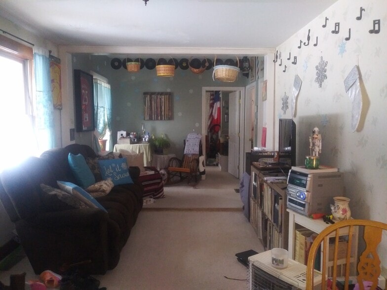 Building Photo - 289 Applebee Rd