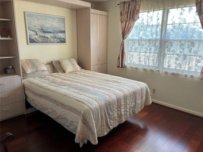 Building Photo - 2304 Lucaya Ln