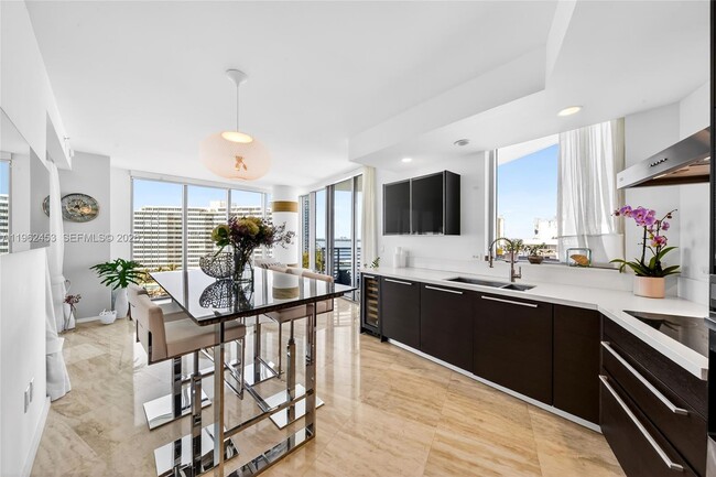 Building Photo - 1445 16th St