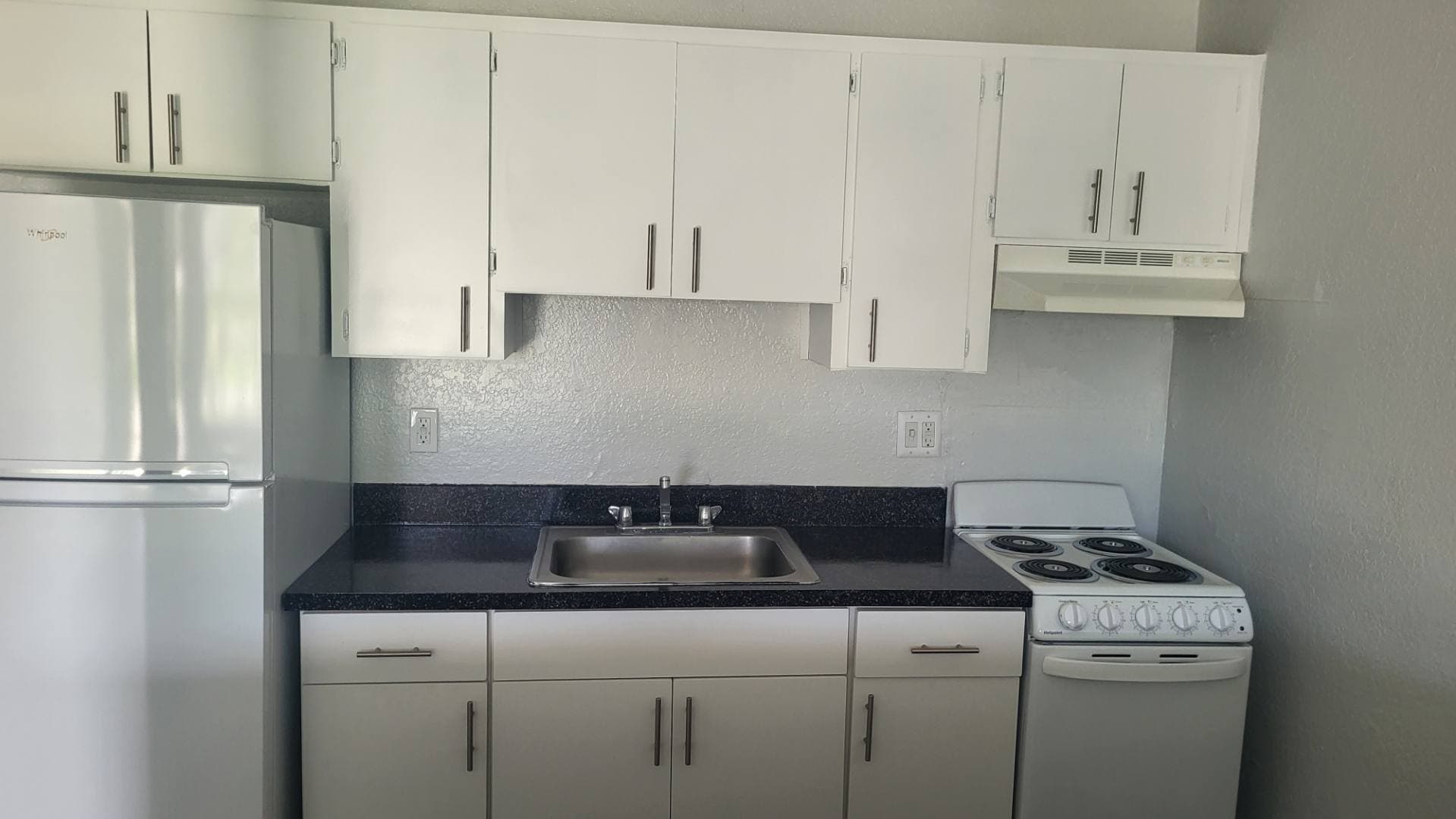Building Photo - Springwood Villas