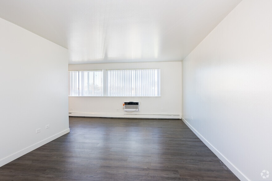 Primary Photo - Grace Apartments