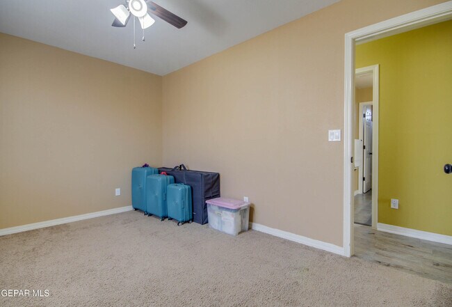 Building Photo - 14600 Christian Castle