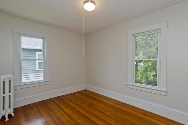 Building Photo - 111-115 Groveland St