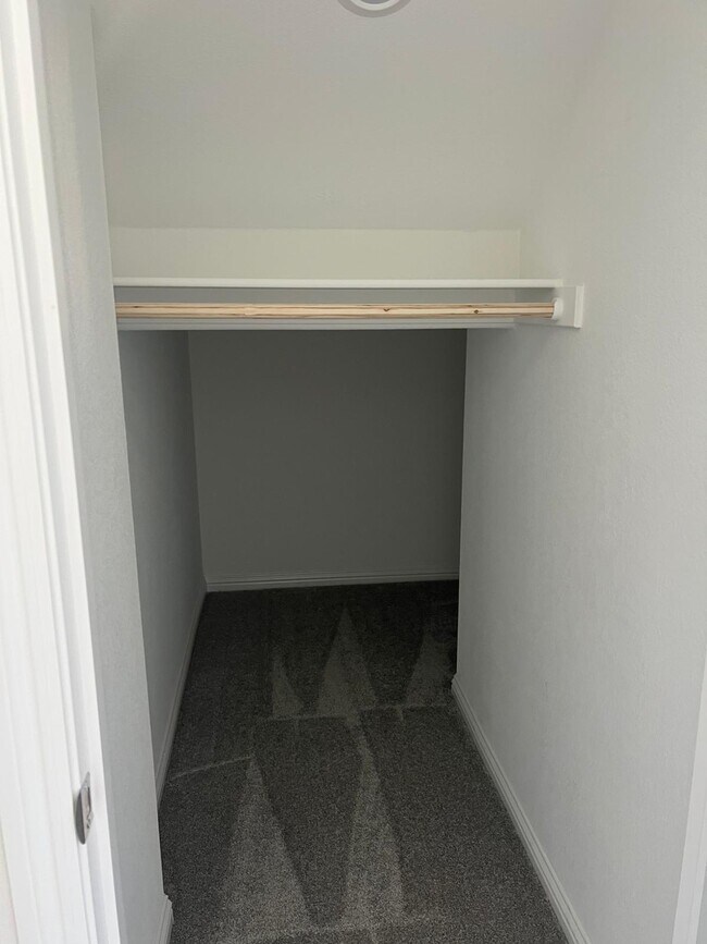 Building Photo - 3137 Barnowl Wy