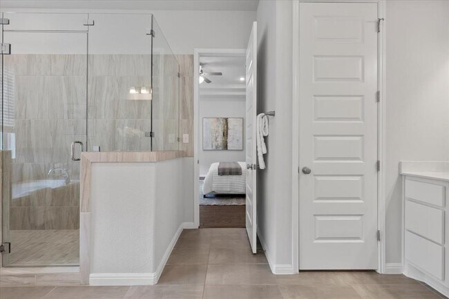 Building Photo - 271 Eclipse Dr