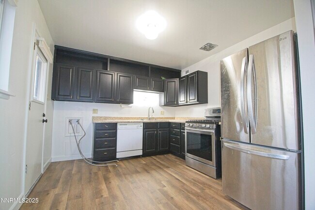 Building Photo - 2220 Nelson Way