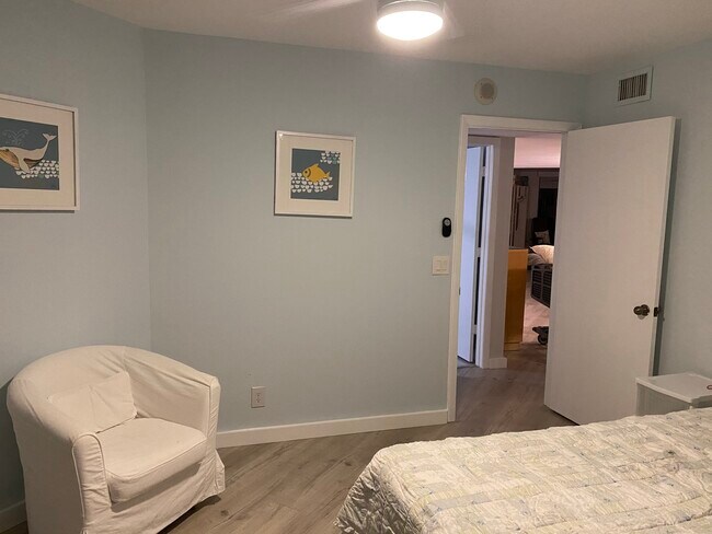 Building Photo - 3150 N Highway A1A