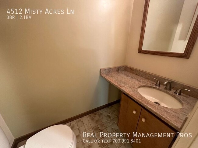 Building Photo - 4512 Misty Acres Ln