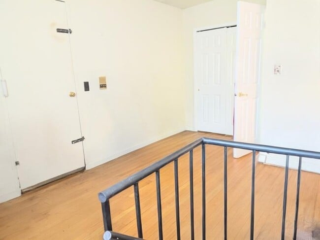 Building Photo - 2 bedroom in NEW YORK NY 10024